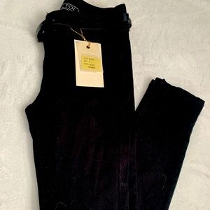 Brand new with tags Black Skinny Pants size 5